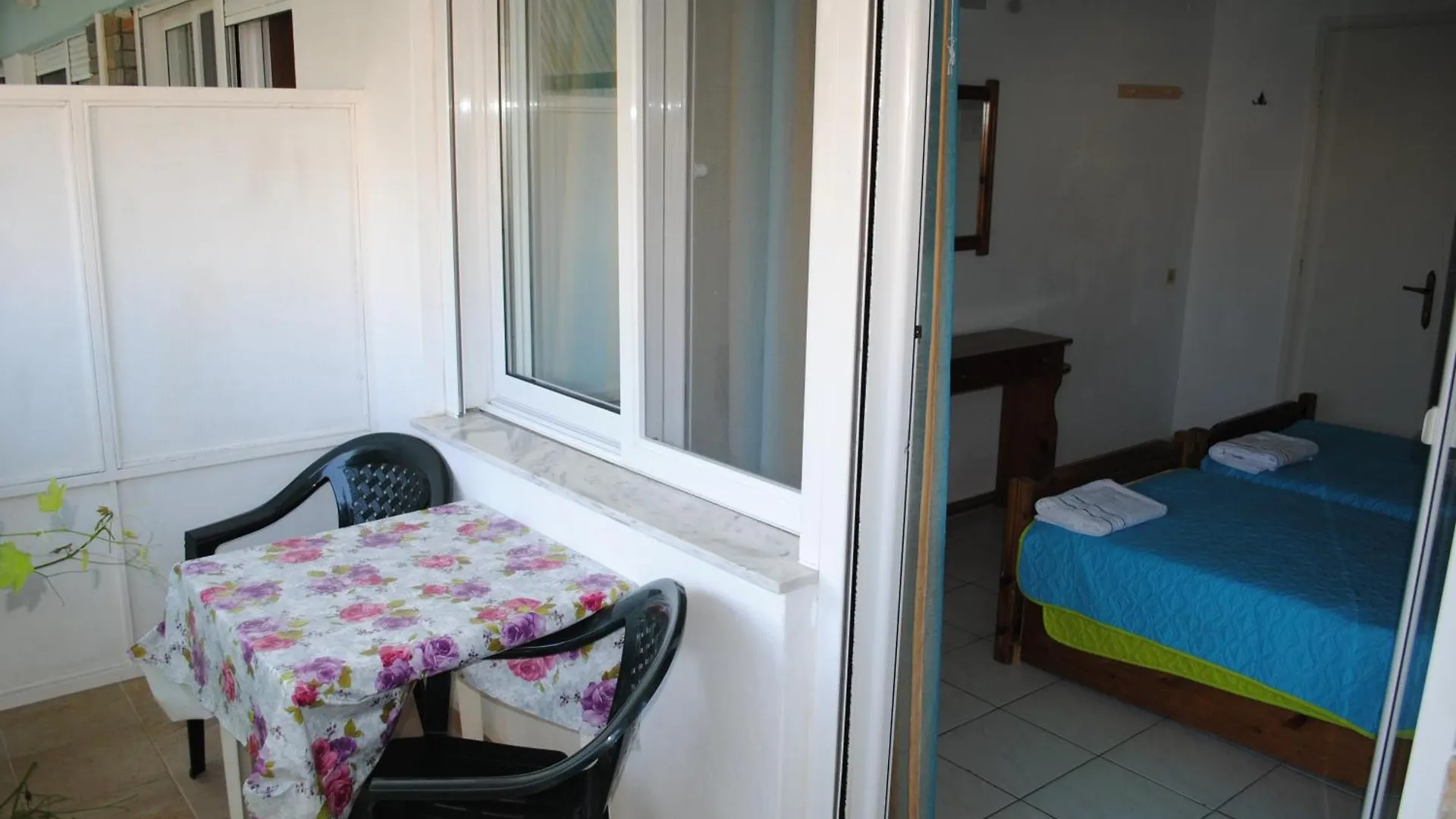 Artemis Apartments Paralia Dionysiou 0*,  Greece