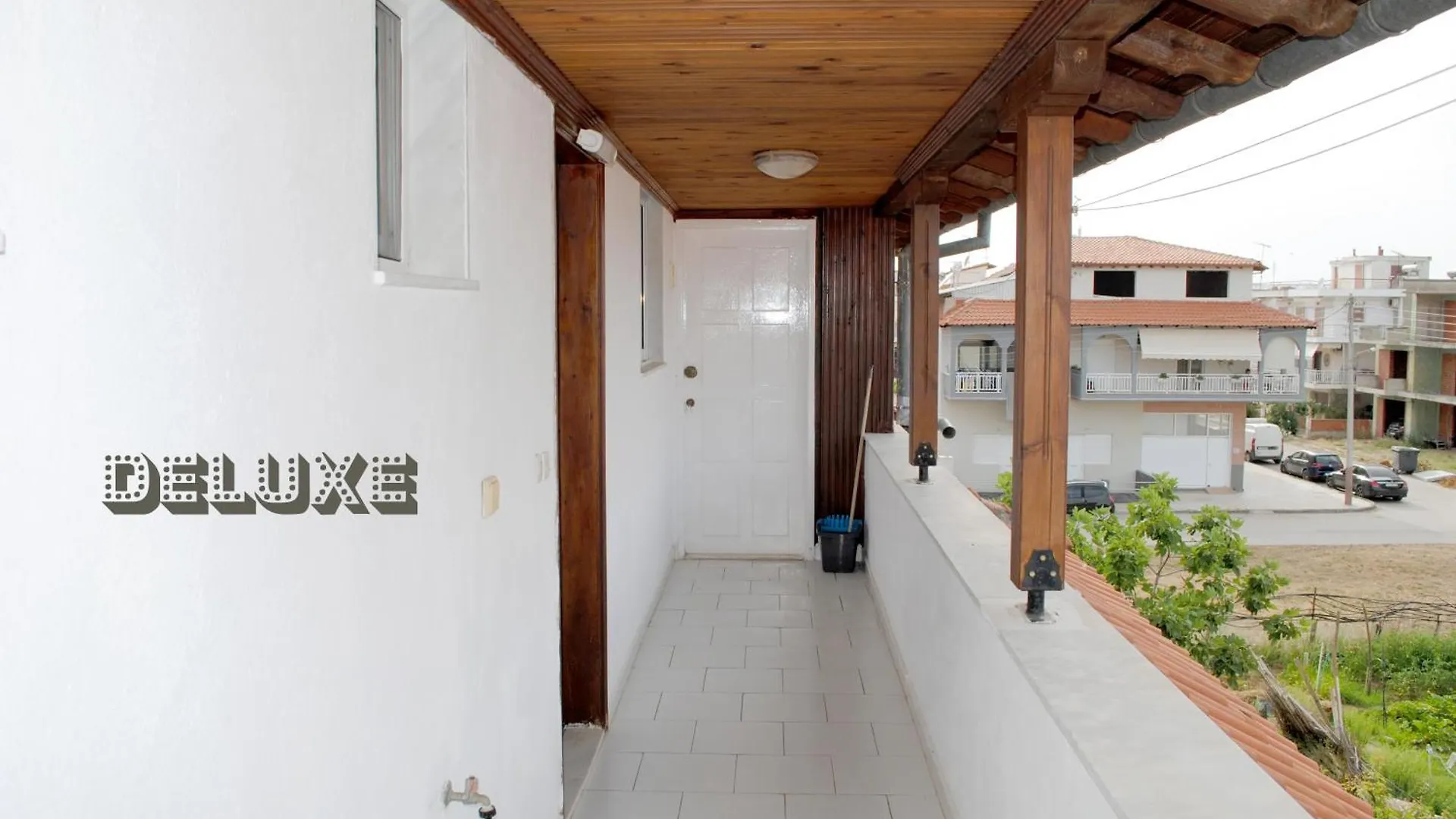 Artemis Apartments Paralia Dionysiou 0*,