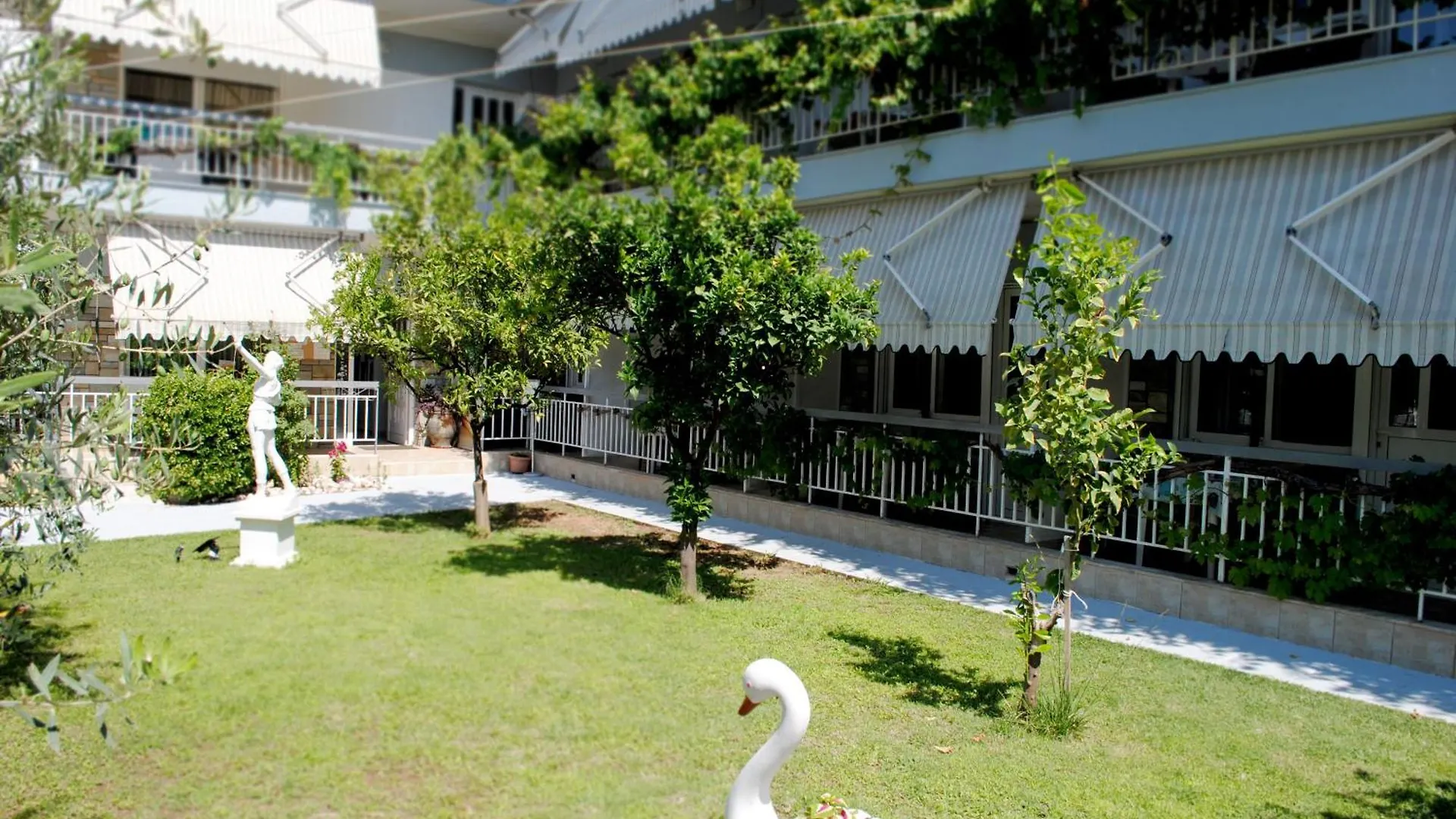 Artemis Apartments Paralia Dionysiou