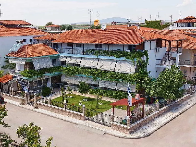 Artemis Apartments Paralia Dionysiou 0*,